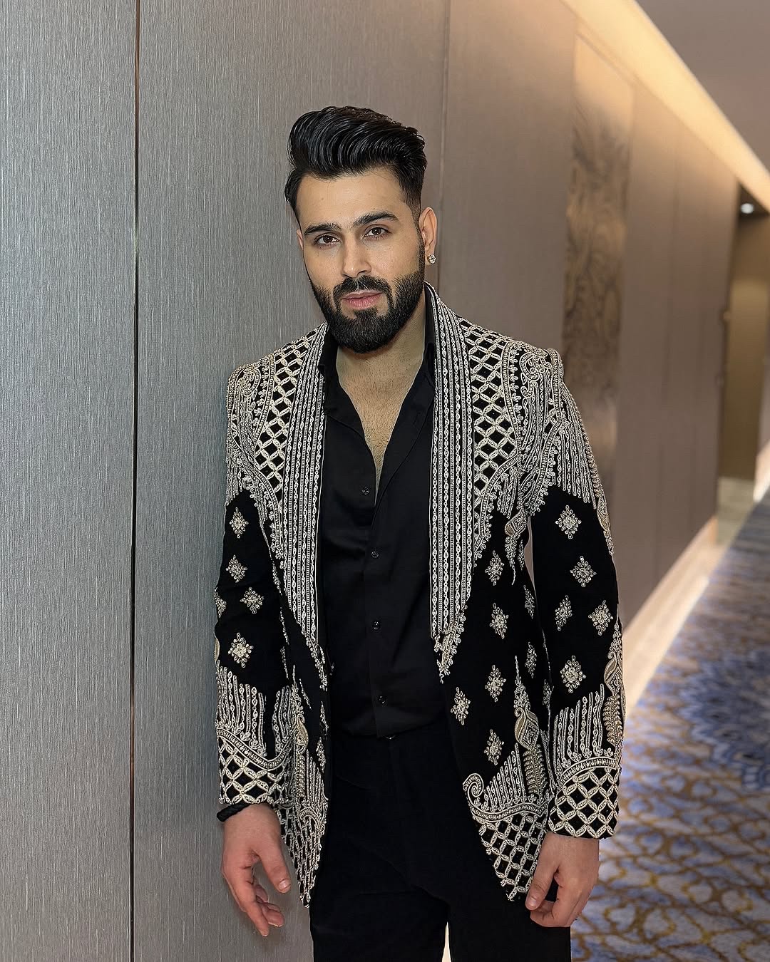 img_1539 knight II tuxedo suit - Image 1