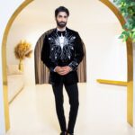 Tux de Majesté tuxedo suit