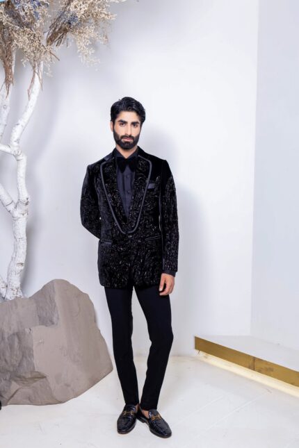 Thread & Crest tuxedo suit