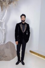 Sleeksmith tuxedo suit