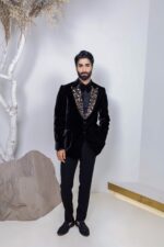 Sleeksmith tuxedo suit - Image 3