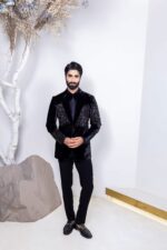 Black Thorn tuxedo suit - Image 3