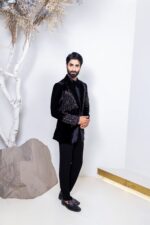 Black Thorn tuxedo suit - Image 2