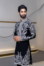 Nazaakat Kurta set - Image 3