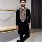 Raunaq Luxe Kurta set