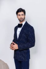 Drape & Detail tuxedo suit - Image 4