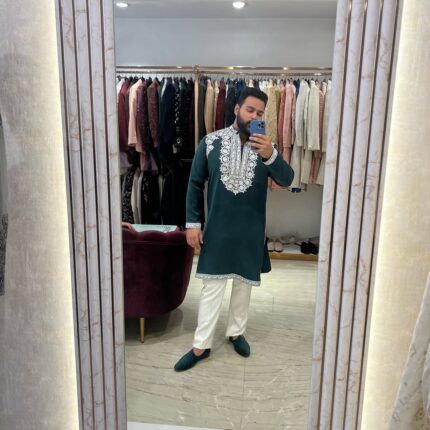 Riwaayat Attire kurta set